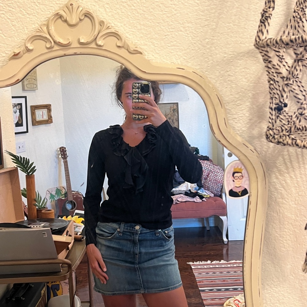 Jones NYC Black Ruffle Blouse